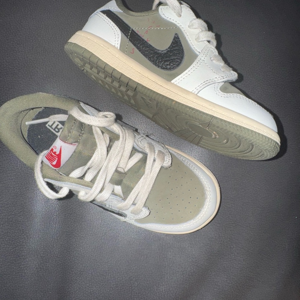 Nike Kids' White and Olive Sneakers